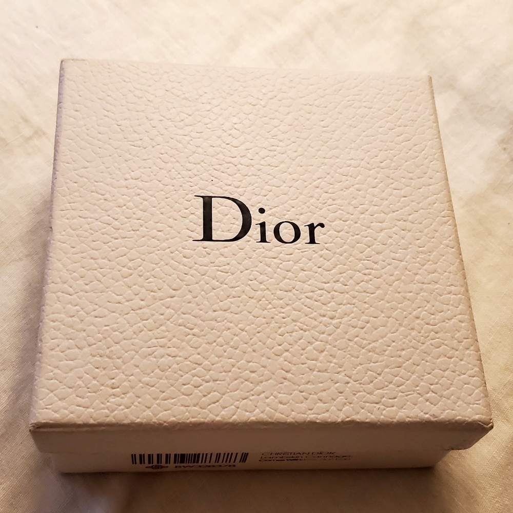 RARE Dior Collector’s Mini Lady Quilted Cannage Leather Drinking Flask - Picture 17 of 17